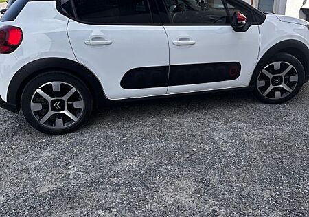 Citroën C3 PureTech 82 Stop&Start SHINE SHINE