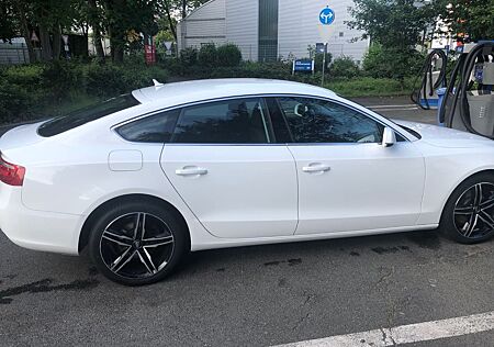 Audi A5 2.0 TDI multit. Sportback AUT TÜV+Service 18Z