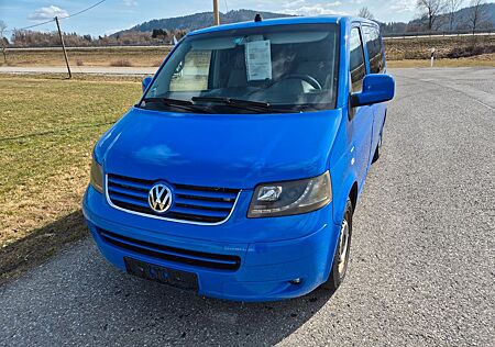 VW T5 Multivan Volkswagen 2.5 TDI + AHK + 8xAlu +SHz+ 8xAlu