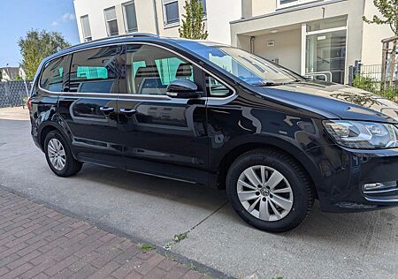 VW Sharan Volkswagen 2.0 TDI BlueMotion Technology Highlin...