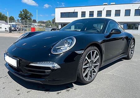 Porsche 991 Carrera 4 Coupé Carrera