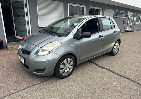 Toyota Yaris 1,33-l-Dual-VVT-i Cool Cool