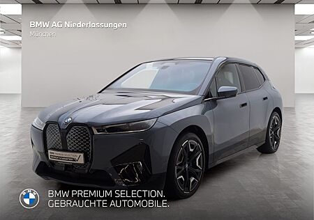 BMW iX xDrive40 AHK Driv.Assist.Prof Harman/K Laser