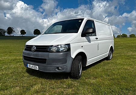 VW T5 Transporter Volkswagen - 8fach TOP bereift