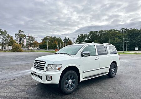 Infiniti QX56 5.6 V8