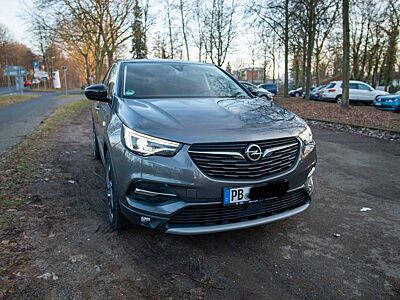 Opel Grandland (X) 2.0 Diesel 130kW Innovation Au...
