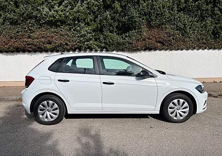 VW Polo Volkswagen 1.0 48kW Trendline Trendline