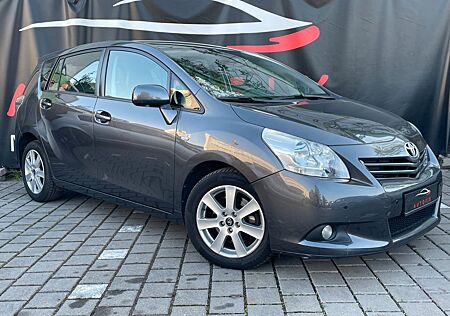 Toyota Verso Life 2,2 *Automatik*Standheizung*PDC*SZH