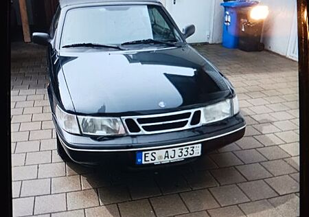 Saab 900 2.3 Cabrio SE