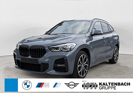 BMW X1 xDrive 20d M-Sport FACEL. PANO AHK HUD LED