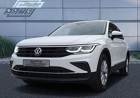 VW Tiguan Volkswagen Life 1.5 TSI DSG ACC MATRIX R-KAM NAVI