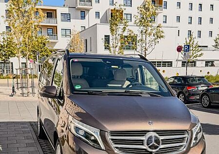 Mercedes-Benz V 250 d Aut. AVANTG. ED. lang 6 Sitzer Voll.