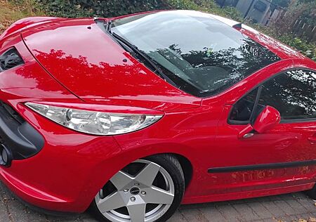 Peugeot 207 CC Sport 150 THP Sport
