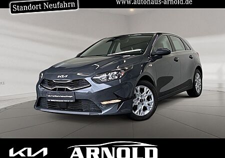 Kia Cee'd Ceed 1.5 T-GDI VISION Lenkradhzg. Navi Kamera !