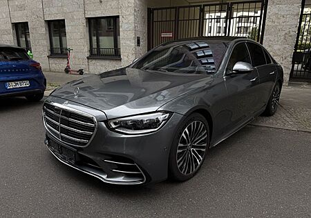 Mercedes-Benz S 400 S 400d AMG Pano 360 Massage Top Voll