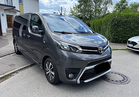 Toyota Pro Ace Proace Verso Family *8Sitze*HeadUp*Kamera*