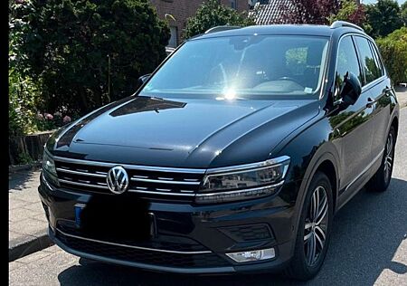 VW Tiguan Volkswagen 2.0 TDI, DSG, Head- Up, Highline