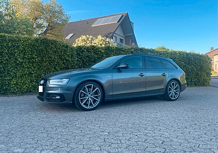 Audi A4 3.0 TDI clean d. S tr. qu. S line Ava. S line