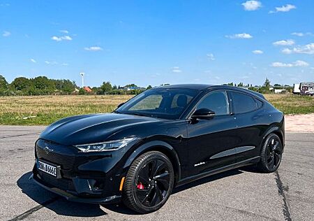 Ford Mustang Mach-E 99 kWh AWD GT GT