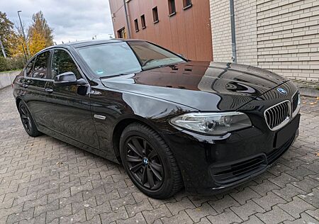 BMW 535i Leder - M Sportfahrwerk - Navi Professional