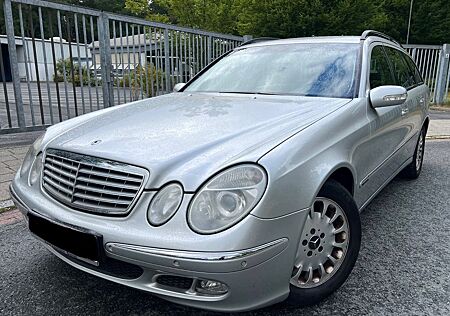 Mercedes-Benz E 220 gebraucht kaufen Mercedes-Benz E 220 CDI T ELEGANCE Elegance