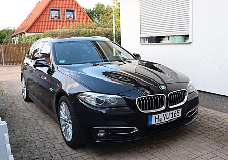 BMW 520d Touring Luxury Line Luxury Line