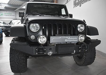 Jeep Wrangler Unlimited Rubicon Navi Kamera Seilwinde