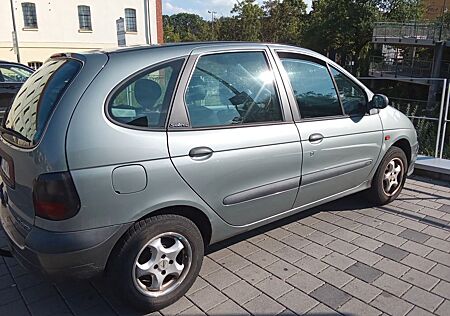 Renault Megane Scenic RN 1.6e RN