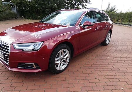 Audi A4 2.0 TFSI 140kW ultra S tronic Avant -
