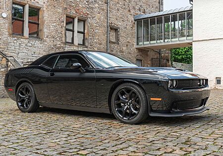Dodge Challenger SXT 3,6L SRT OPTIK CARPLAY KAM LED