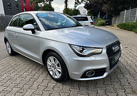 Audi A1 attraction*Klima*Pdc*SHZ*1.Hand*Top Zustand