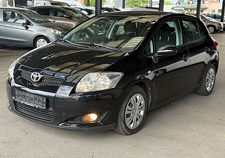Toyota Auris Sol