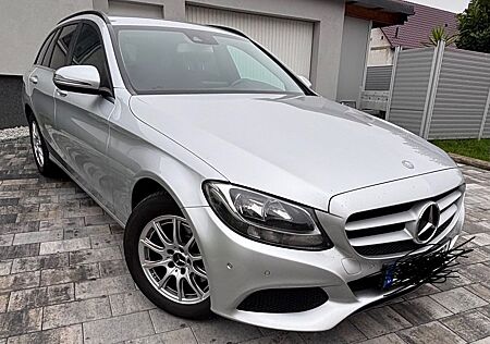 Mercedes-Benz C 220 d T -