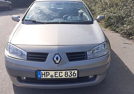 Renault Megane Coupé-Cabriolet Authentique 1.6 Authe...