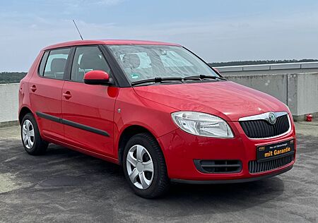 Skoda Fabia Ambiente 1.4 Lim. Benzin 63 KW Klima