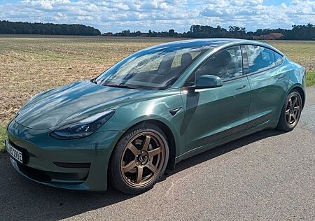 Tesla Model 3 Hinterradantrieb RWD RWD