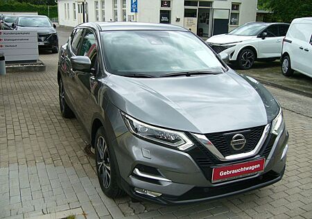 Nissan Qashqai 1.2 DIG-T Xtronic N-Connecta