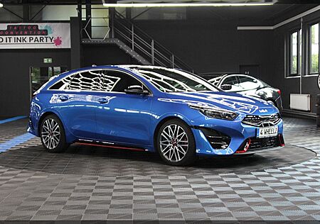 Kia Cee'd / Ceed 1.6 T-GDI DCT GT PANO / CAM