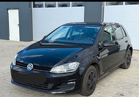 VW Golf Volkswagen 1.4 TSI 90kW BMT Comfortline Comfortline