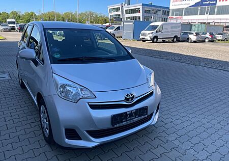 Toyota Verso-S Life 1.3 Klima Kamera Navi