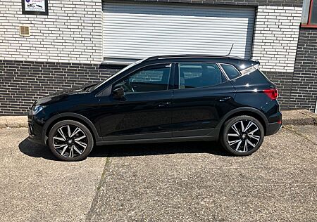 Seat Arona 1,0 TSI FR*1.Hd. Navi*RFK*Alu*PDC*ACC