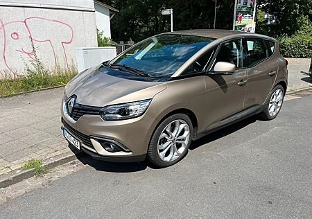 Renault Scenic IV Business TCe 130
