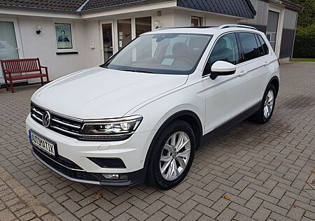 VW Tiguan Volkswagen Highline PANORAMA LED NAVI -HUP AHK