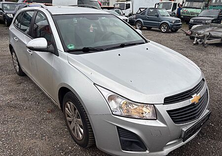 Chevrolet Cruze Station Wagon LS