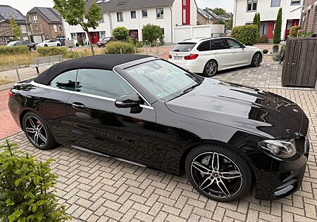 Mercedes-Benz E 200 Autom. - AMG Pakete Widescreen Burmester