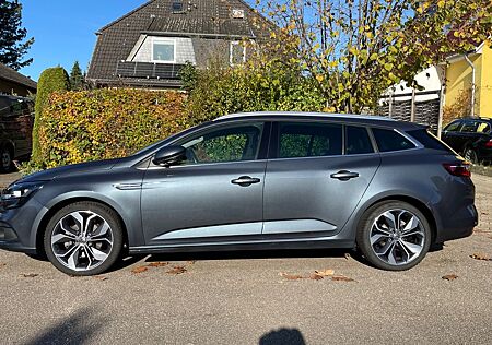 Renault Megane TCe 160 BoseGrandTour