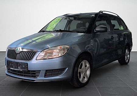 Skoda Fabia Combi 1.4 Inspektion/TÜV/ Zahnriemen neu