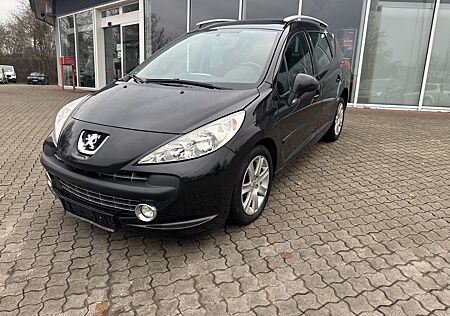 Peugeot 207 SW Sport Panorama-Dach