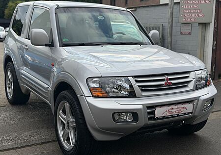 Mitsubishi Pajero 3,2 DI-D SCHALTER+1.HAND+100% DIFFER.SPER