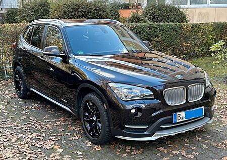 BMW X1 xDrive20d xLine, 1. Hand, Scheckheft gepflegt